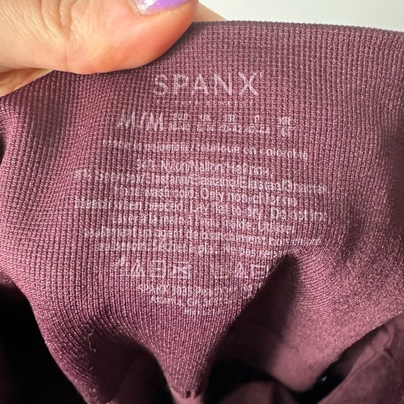 SPANX Look At Me Now Burgundy Seamless Camo Leggings Size Medium - Picture 10 of 12